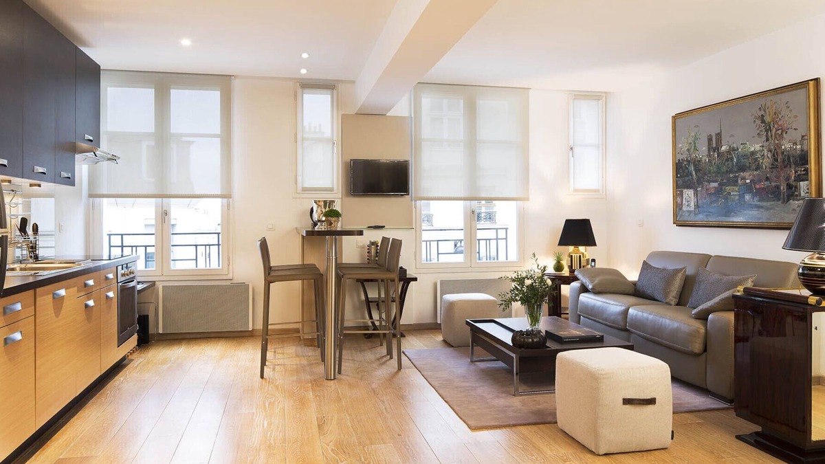 Montmartre House | Large and comfortable deluxe flat in Montmartre