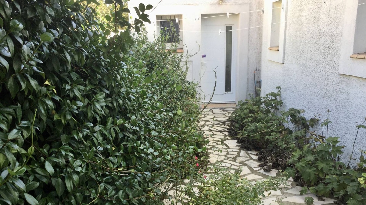 Juvignac Apartment | Large and comfortable studio / T1 Montpelier Juvignac.