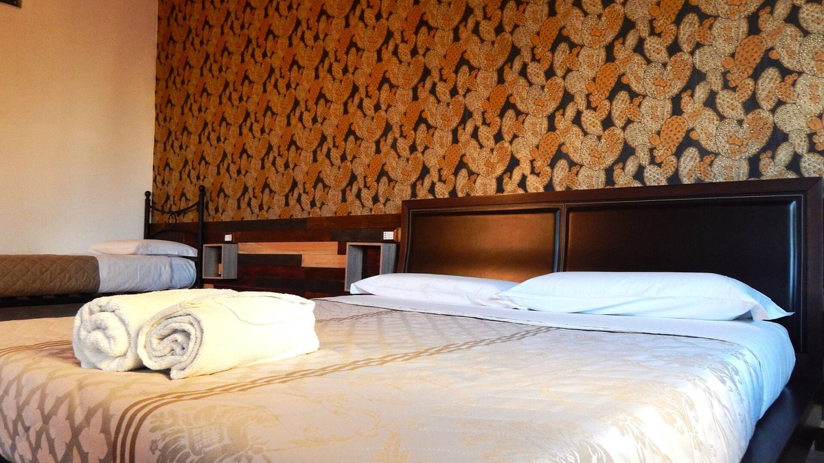 Piazza Armerina Bed & Breakfast | Large and cozy room suitable for both a group of friends and families