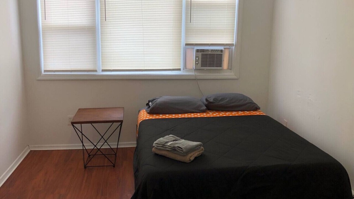 Elizabeth Apartment | Large and private apartment in convenient area sleeps up to 5 people comfortably
