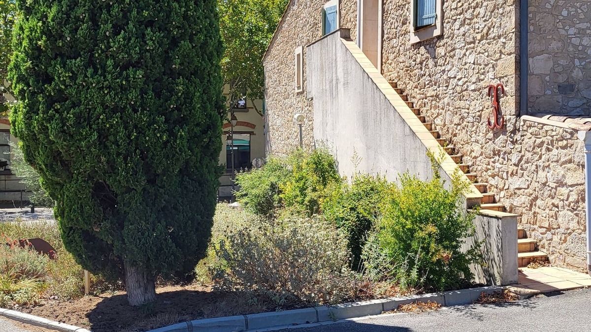 Villeneuve-Minervois Apartment | Large apartment in the heart of the village.