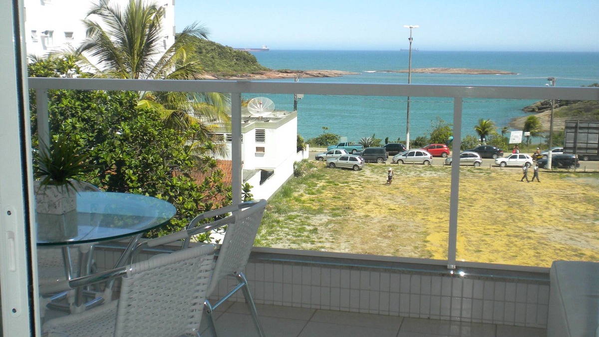 Enseada Azul Apartment | Large apartment facing beach Bacutia with 3 suites and gourmet balcony