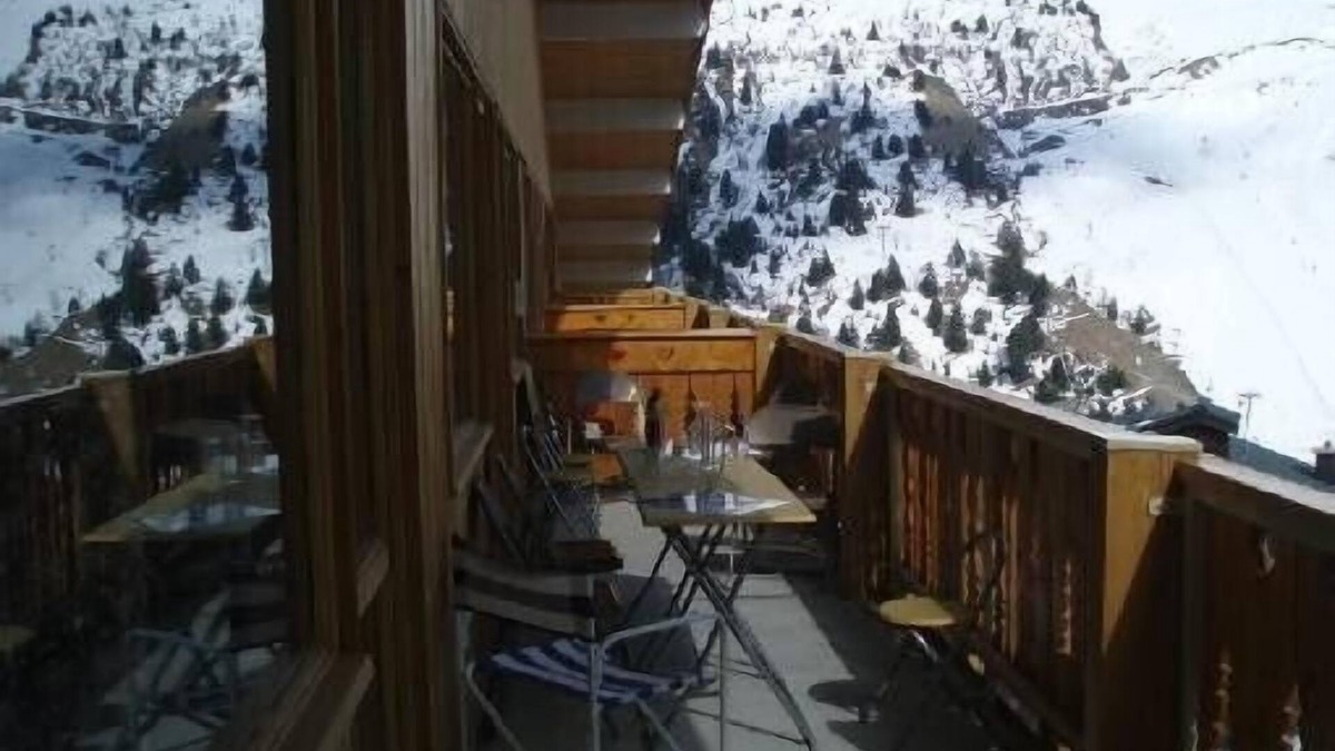 Meribel-Mottaret Apartment | Large apartment in Meribel-Mottaret (facing south)