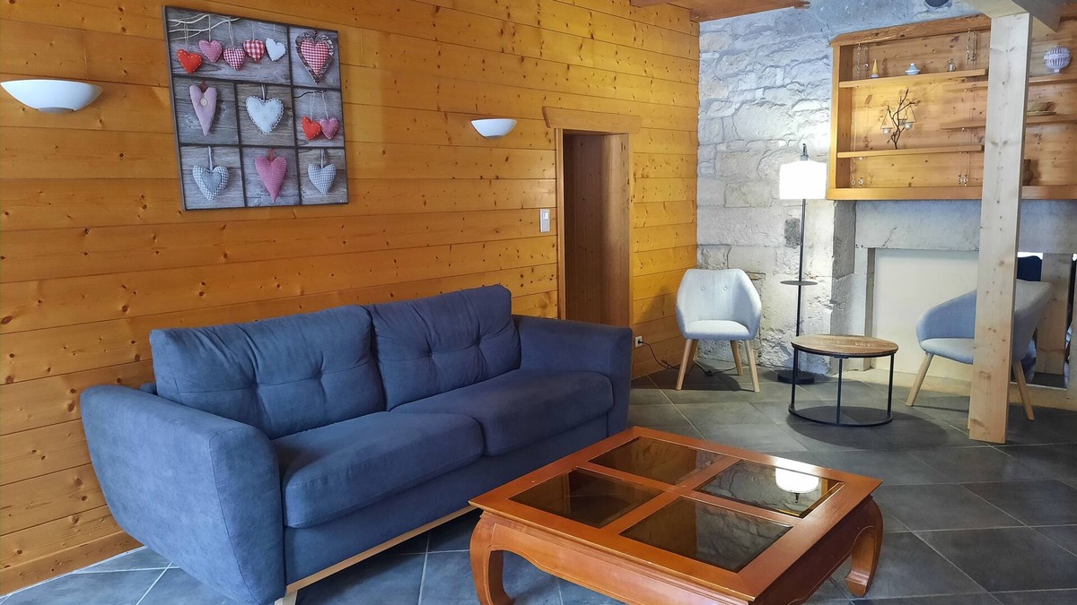 Premanon Apartment | Large apartment in village center with direct access to ski and hiking trails