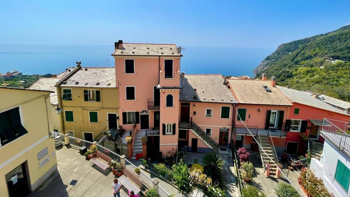 Framura Apartment | Large apartment with terrace overlooking the sea locality Setta