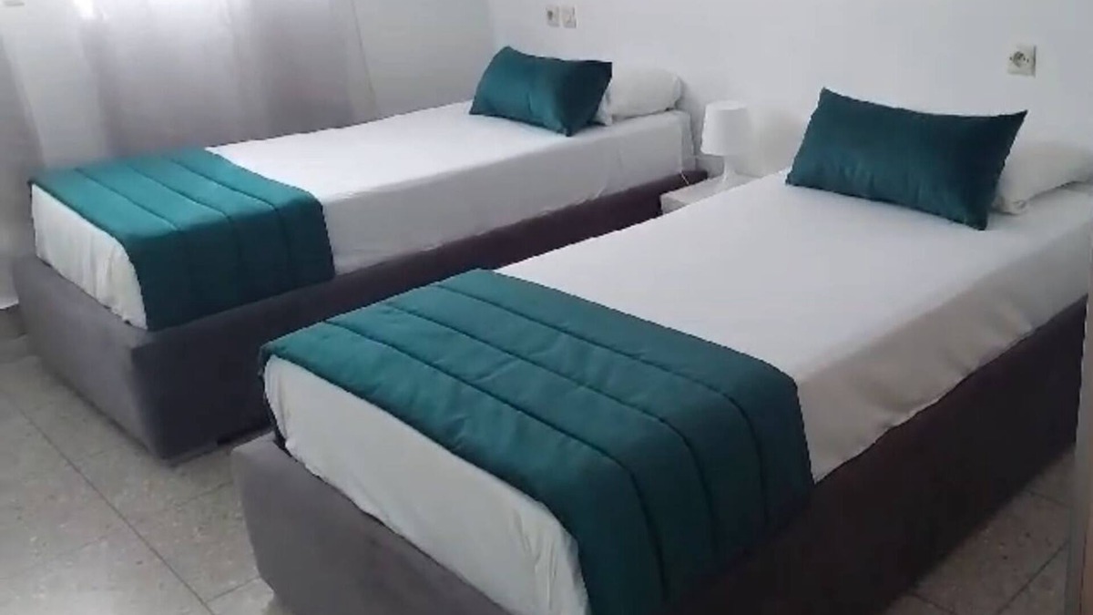 Al Aaroui Apartment | Large apartment with Rooftop in a private, secure, family-friendly building!