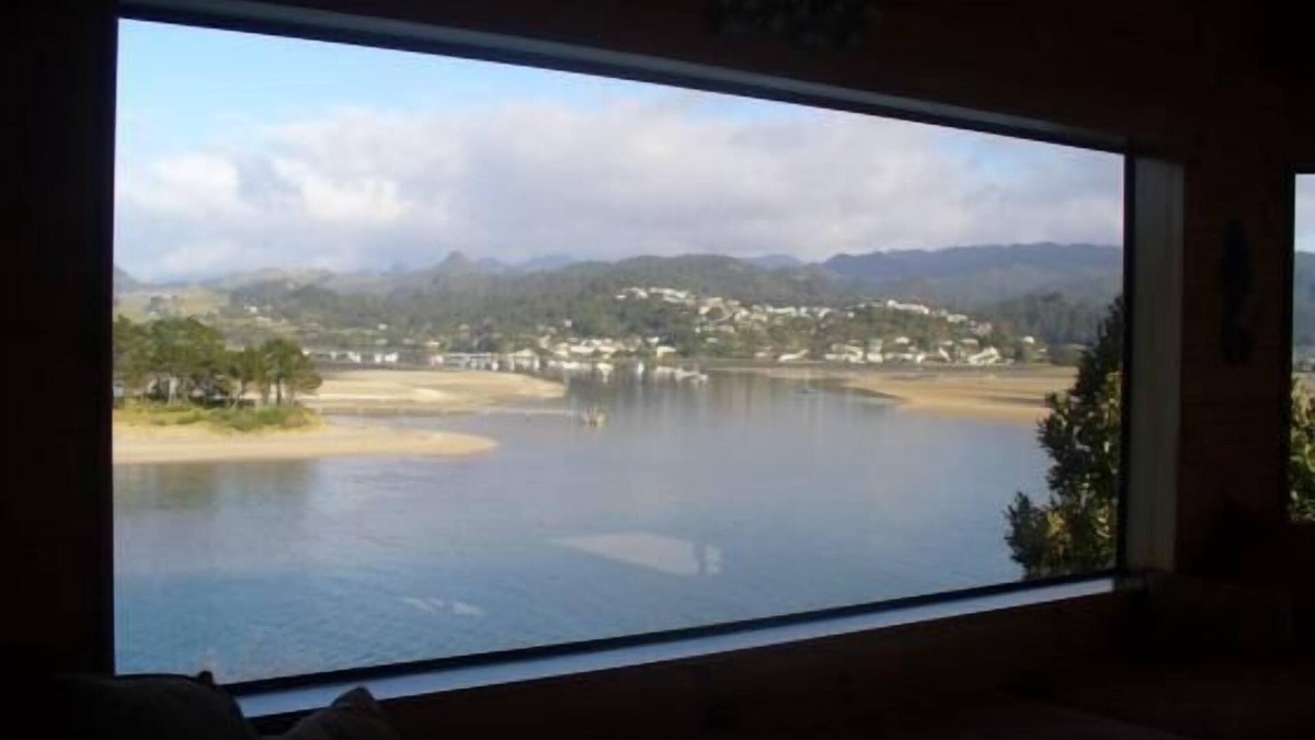 Tairua House | Large beach house with stunning 180 degree views