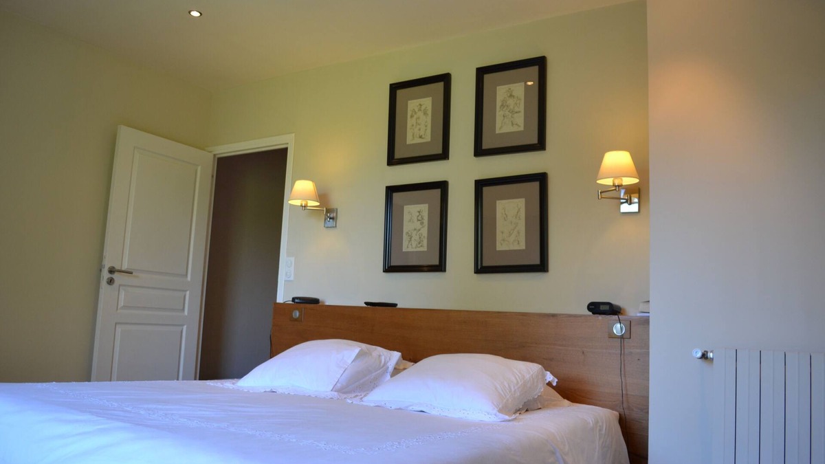Lestonat - Monsejour House | Large Bordelais Golf House with swimming pool