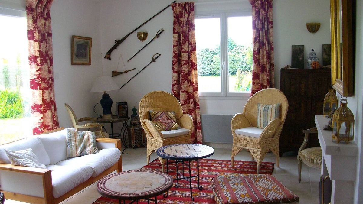 Brignogan-Plage House | Large, bright house with south-facing garden near the beach.