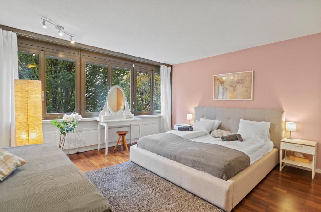 Lucerne Apartment | Large, central, bright flat