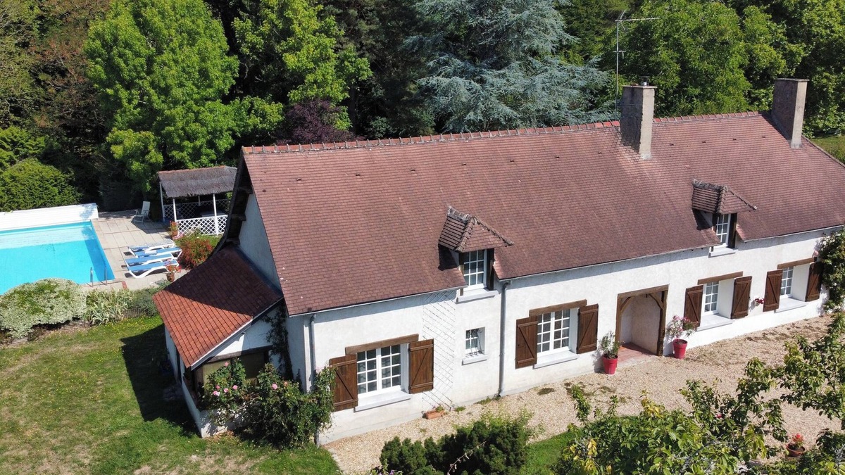 Saint-Laurent House | Large charming house with swimming pool, wooded grounds, on the edge of a national forest