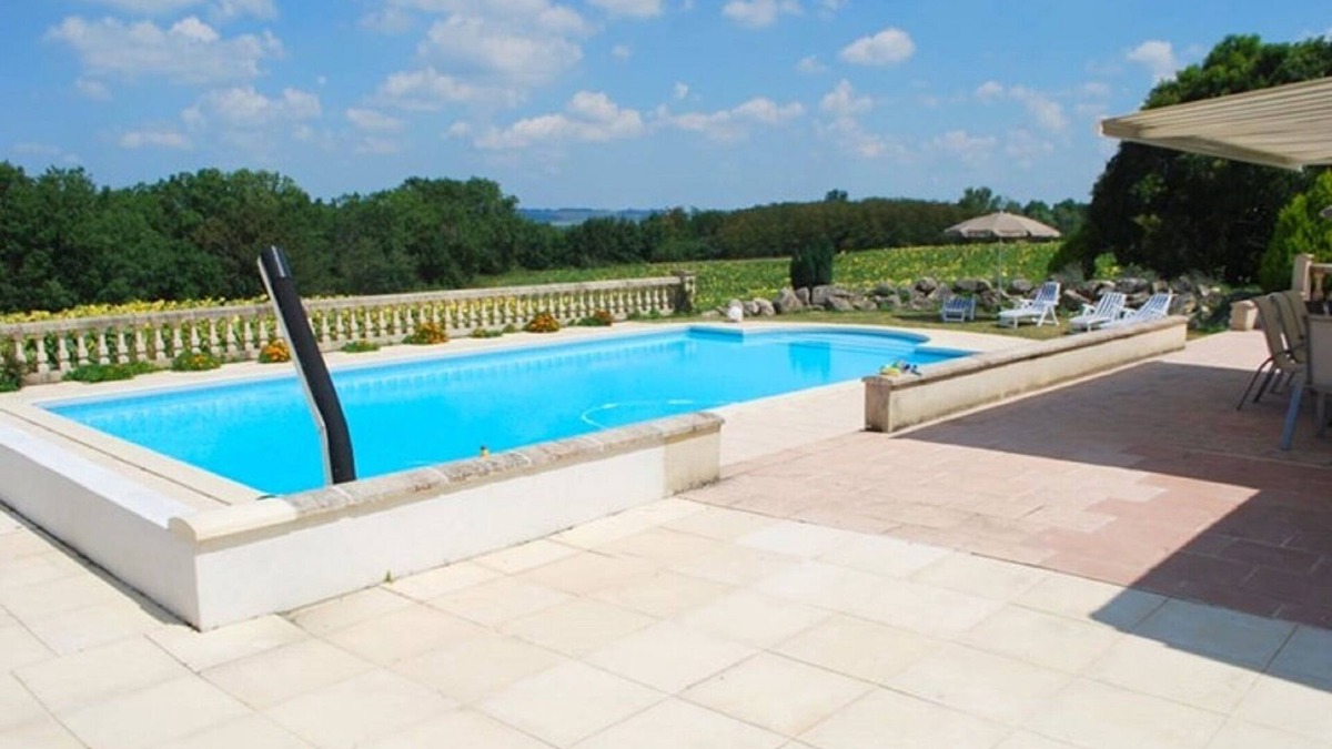 Cuq House | Large, completely renovated country house with swimming pool