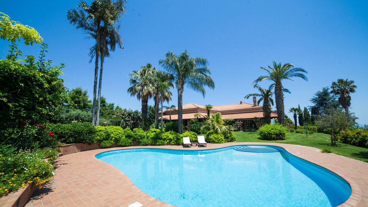Santa Venerina Villa | Large Country Chic Villa in a Landscaped Garden with Private Pool.