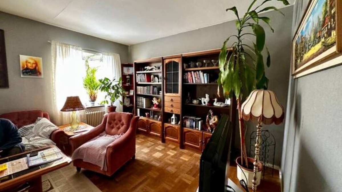 Ljungaverk Apartment | Large Cozy Apartment in Ljungaverk with 3 bedrooms, large kitchen 8.1