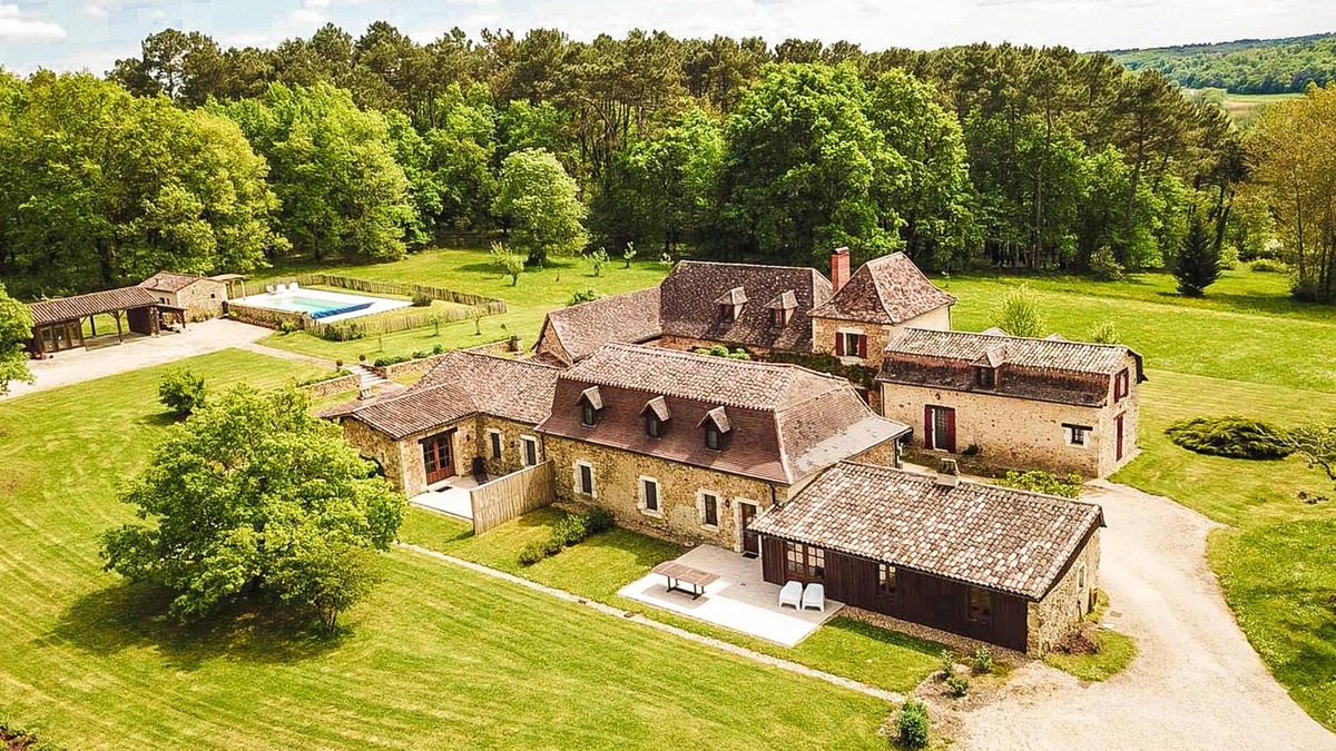 Issac House | Large family country house with private pool