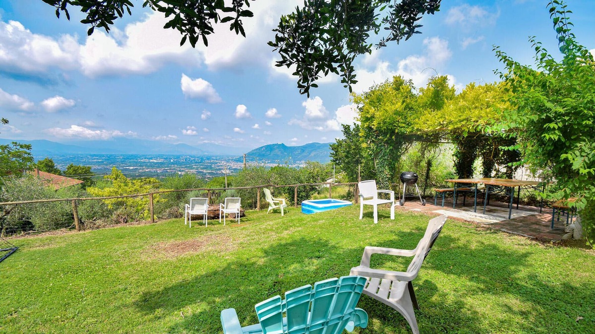 Cassino House | Large, family friendly cottage with panoramic views.