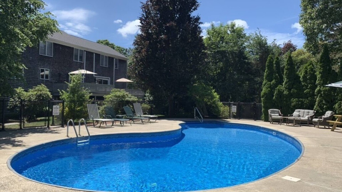 Yarmouth Port House | Large Family Home w/Heated Pool