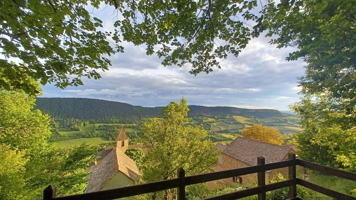 Grezes Bed & Breakfast | Large family home with character in authentic Lozère village
