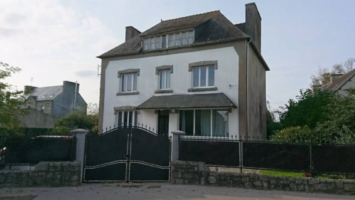 Mael-Carhaix House | Large family house with Park in Central Brittany