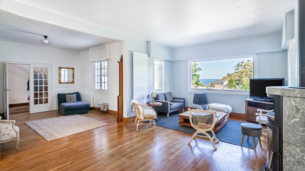 Planguenoual House | Large family house at 230m from the beach!