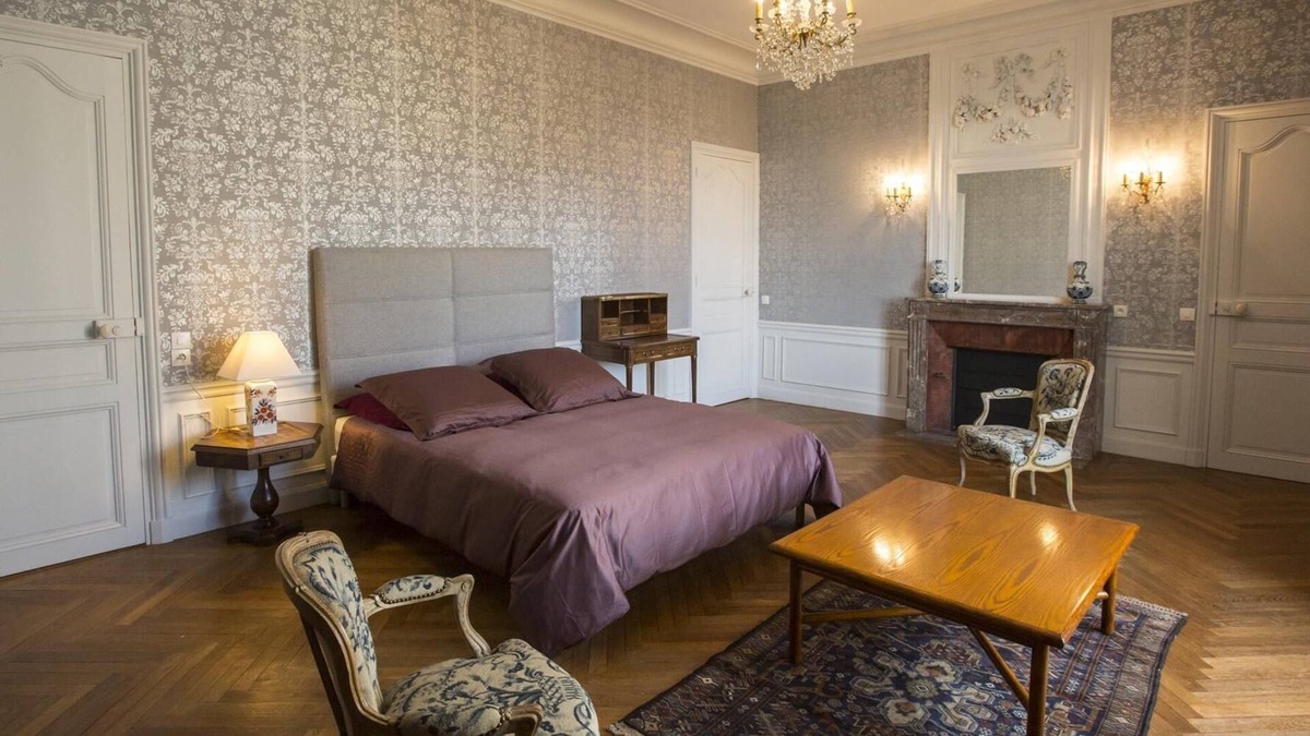 Barbeville Bed & Breakfast | Large family Suite garden view