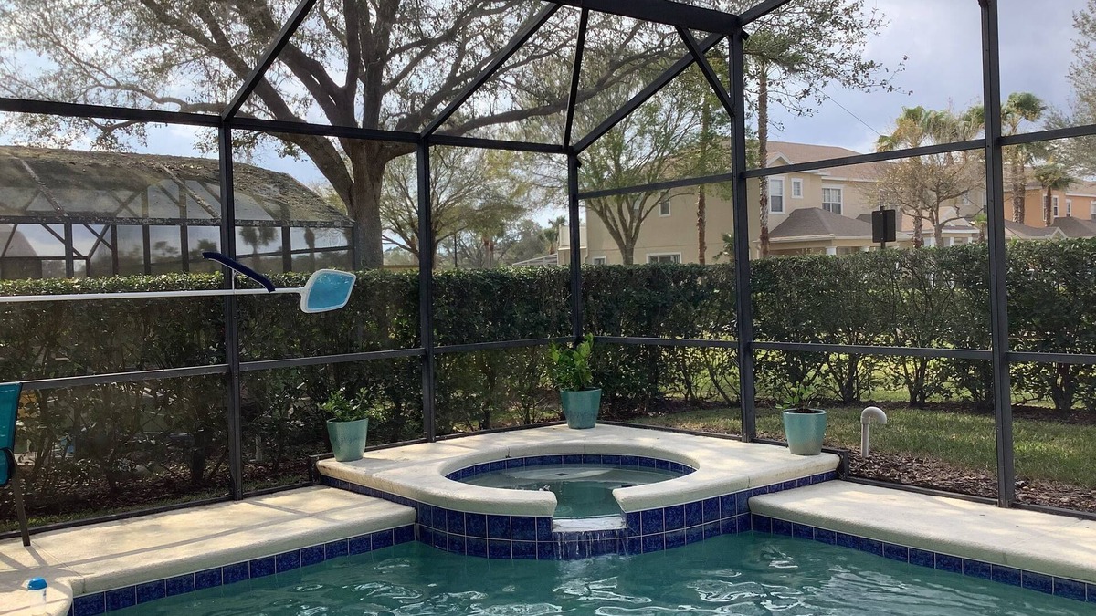 Silver Creek House | Large family vacation home, close to Disney, private pool & spa, newly remodeled