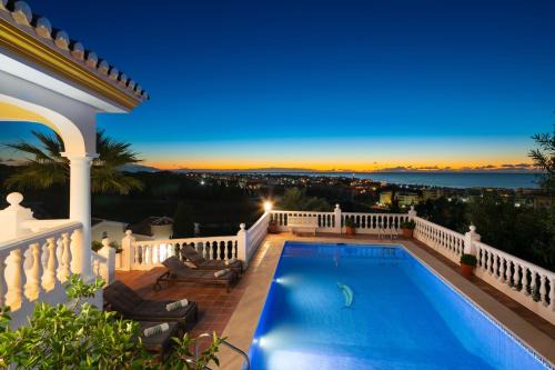 Mijas Villa | Large Family Villa 500m From Beach with Stunning Views