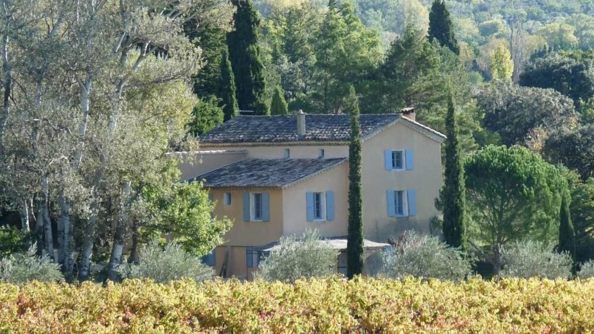 Rousset-les-Vignes House | Large, fully renovated 6-bdrm house set in 3ha garden, 6 bath/shower rooms