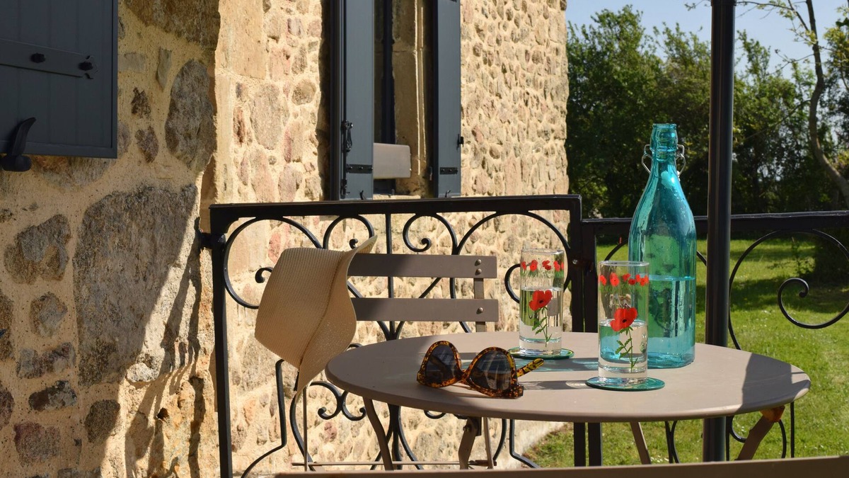 Drulhe House | Large gîte in Aveyron sleeps 10