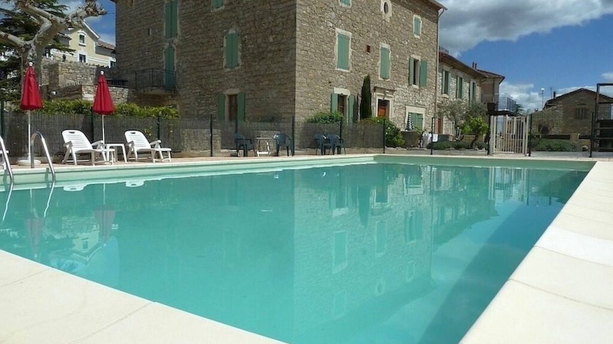 Canaules-et-Argentieres Apartment | Large ground floor apartment in historic 19th century village house
