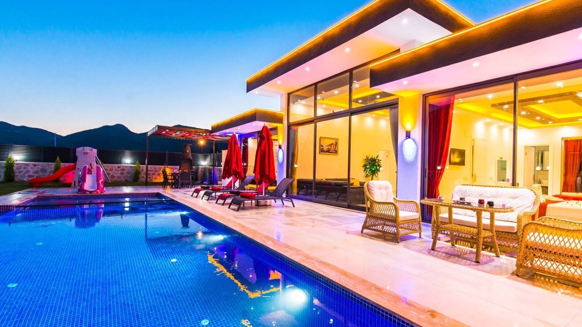 Sarıbelen Villa | Large garden villa with private pool - 12 minutes from Kalkan