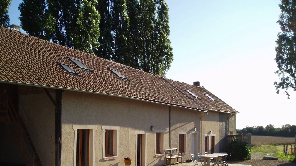 Arnouville-les-Mantes Cottage | Large Gîte on the farm (14 people) in Arnouville les Mantes (+ option F3)