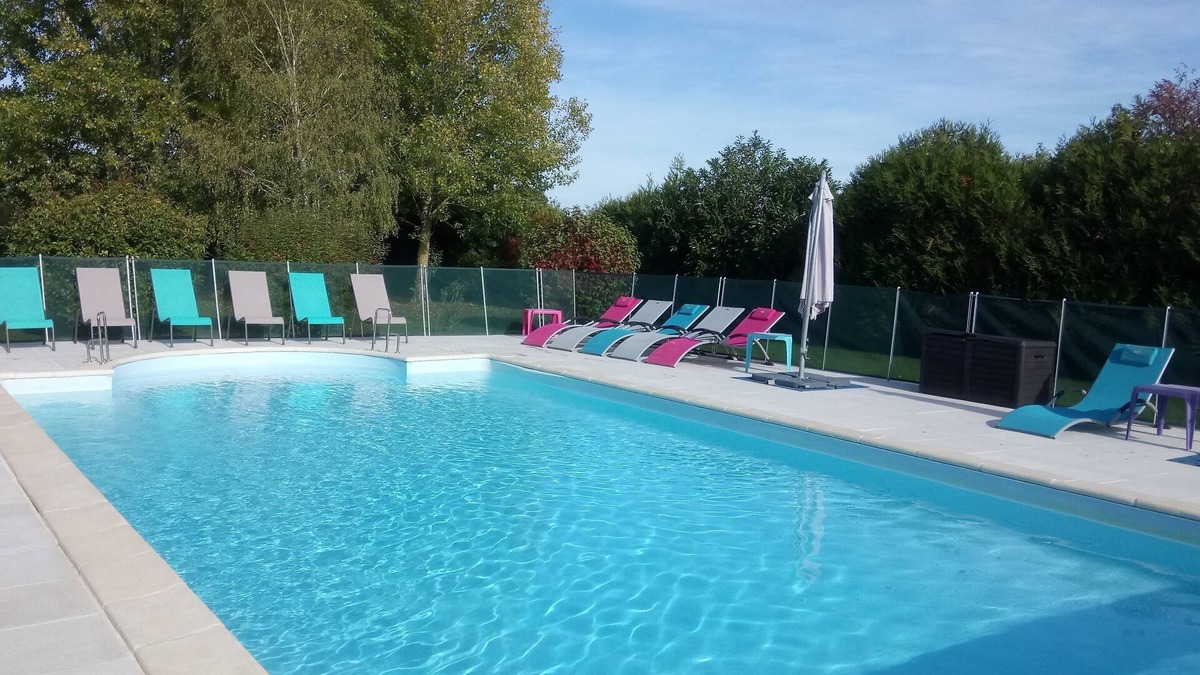 Chambourg-sur-Indre House | Large Gite La Champeigne for 15 people with Heated Outdoor Pool *