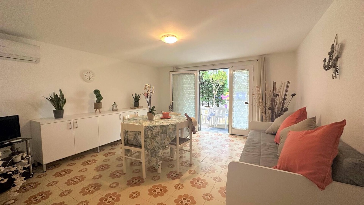 Lignano Riviera Apartment | Large ground floor apartment
