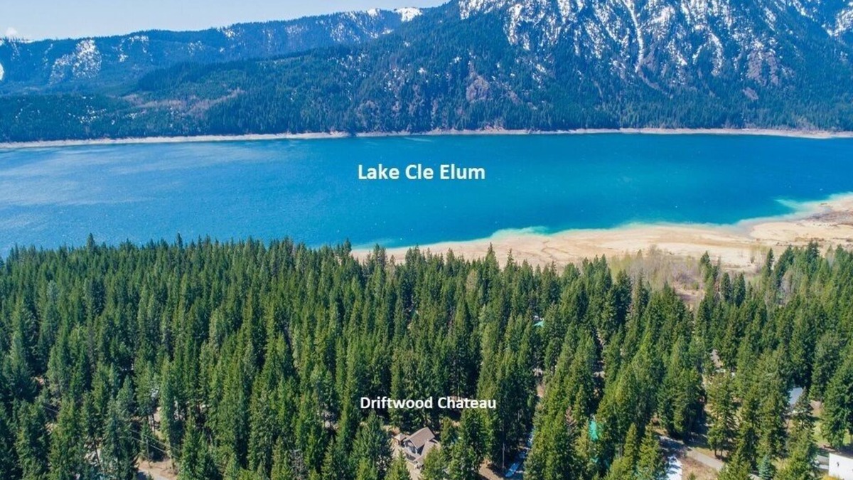 Cle Elum House | Large Group Mountain Getaway w/GameRM+SPA+3rd Nt Free Limited Avail