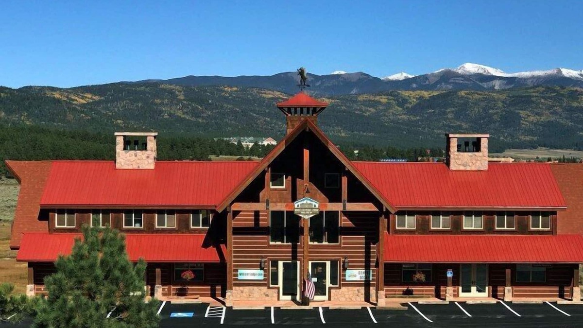 Angel Fire House | Large Groups | WiFi | Wheeler Peak Lodge