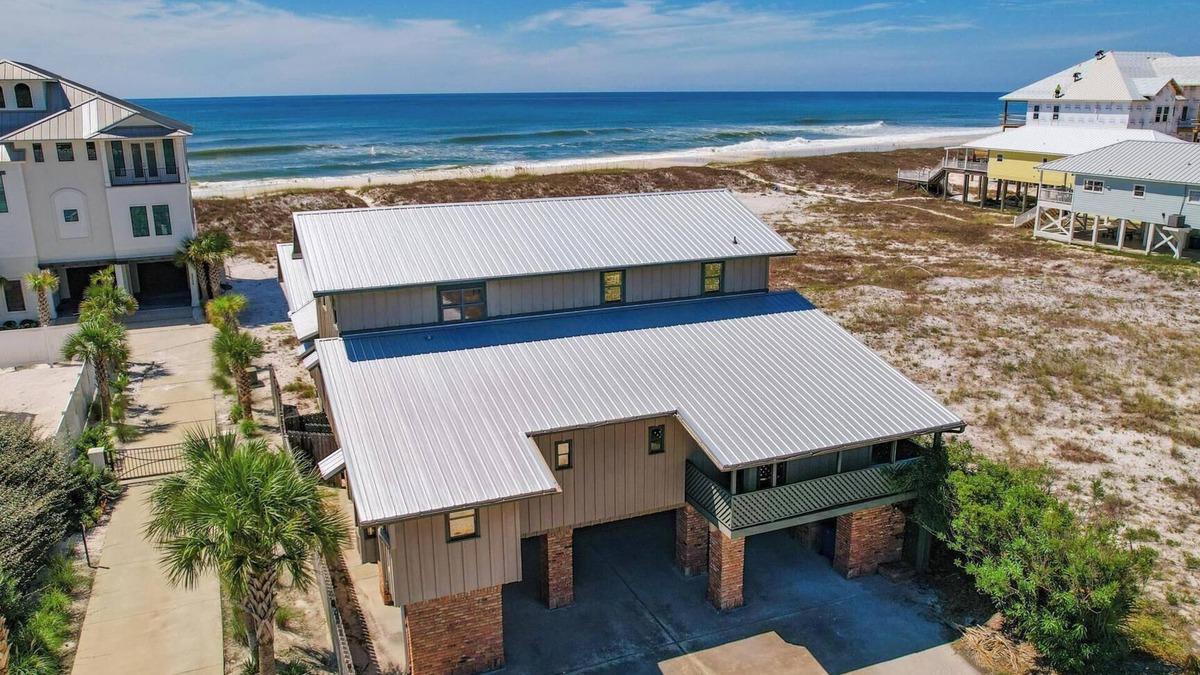 Orange Beach House | LARGE Gulf Front Family Home-Great Location-Orange Beach-Signature Properties