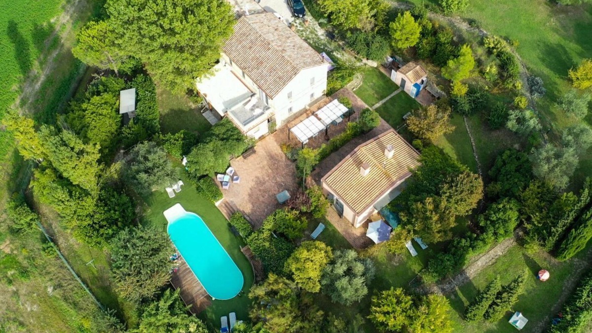 Ostra Villa | Large historic villa with pool, panoramic views surrounded by greenery