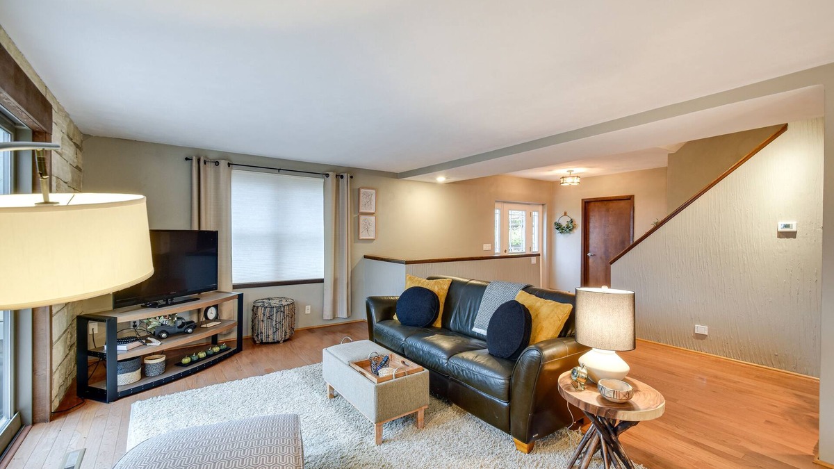 Bettendorf House | Large Home w/Game Room, 4 Mi to Mississippi River