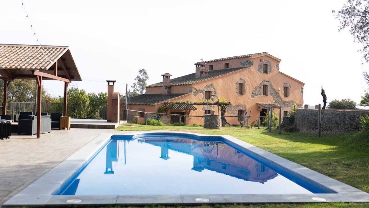 Macanet de la Selva Cottage | Large house with pool 2 BBQ, close to the beaches ideal for celebrations.