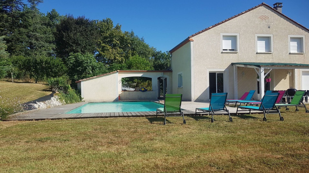 Layrac House | Large house 15 persons coteaux de gascogne en lot et garonne with swimming pool