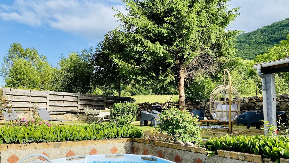 Albies House | Large house 16 pers 10 mins Ax-les-Thermes