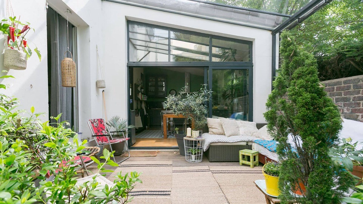 Issy-les-Moulineaux House | Large house with swimming pool and garden (near metro/tram/RER)