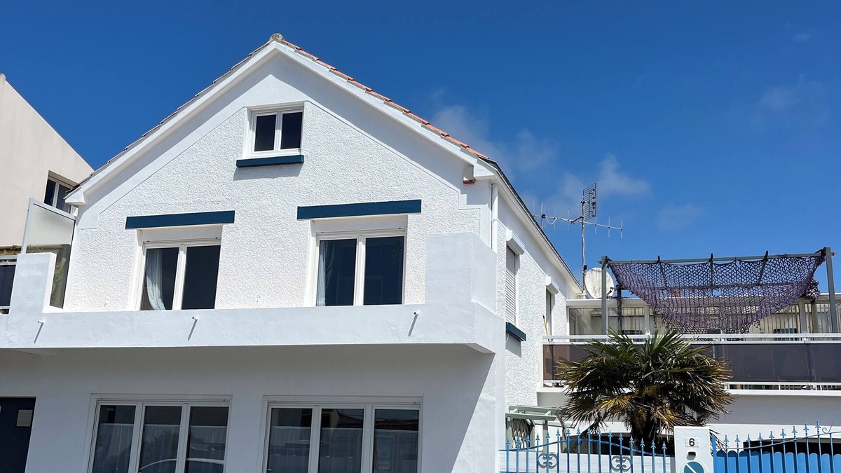 Notre-Dame-de-Monts House | Large house in the heart of the village 700m from the beach