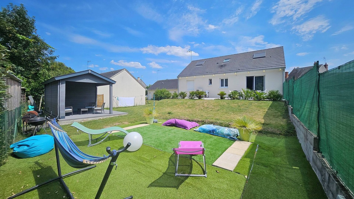 Saint-Laurent-Nouan House | Large house near Chambord and the Loire