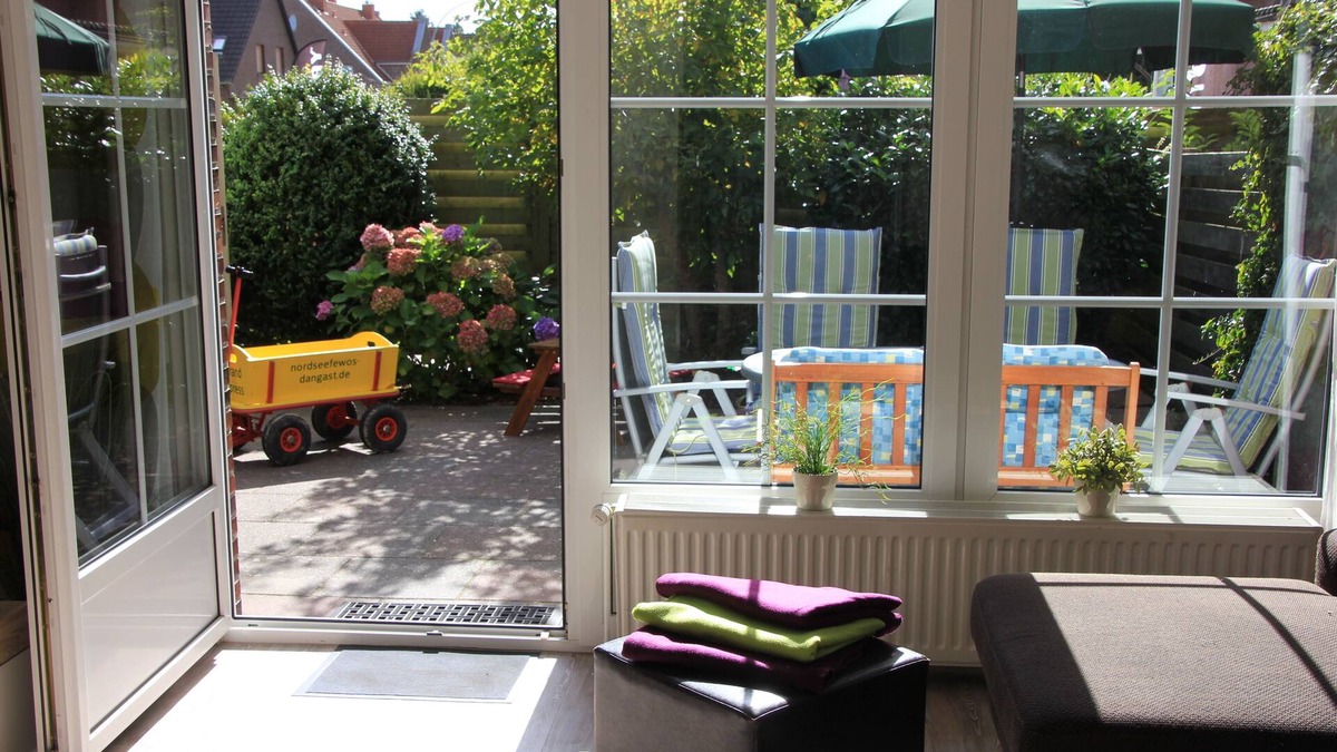 Dangast House | Large house in the heart of Dangast; 200 from the beach; child-friendly