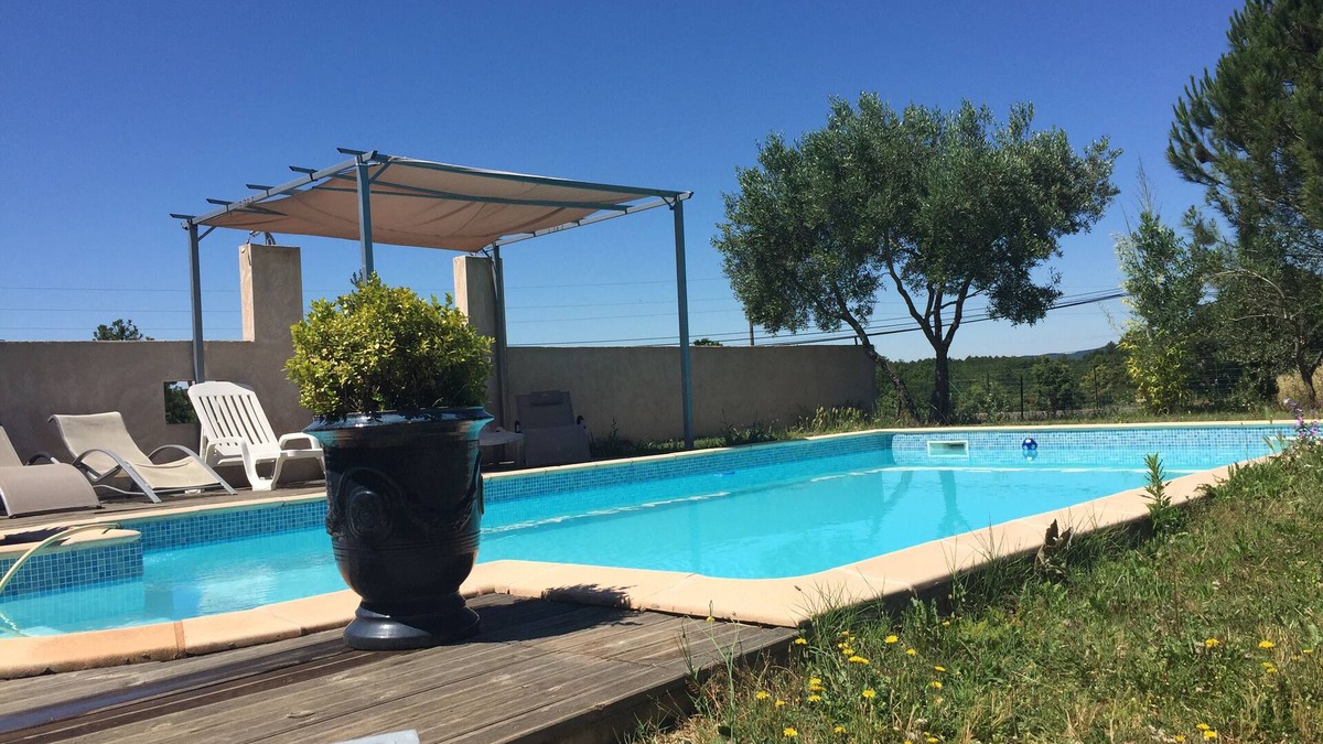 Vagnas House | Large house on 3400 m2 of land heated swimming pool for 2 to 15 people