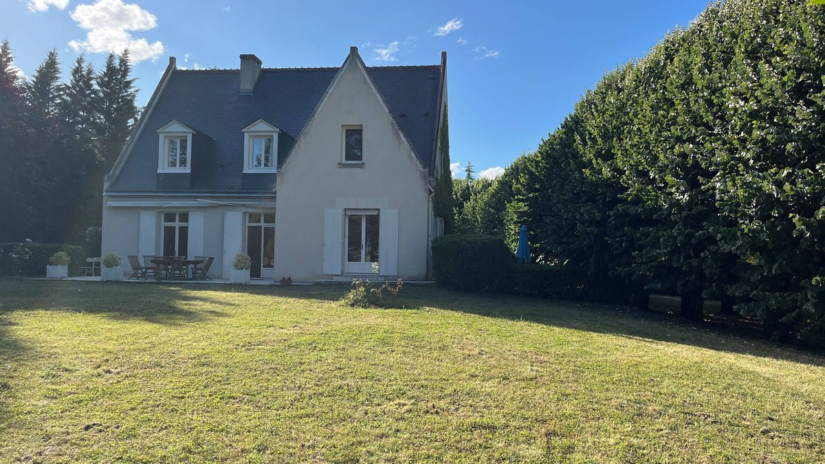 Rochecorbon House | Large house Rochecorbon 5mn from Tours
