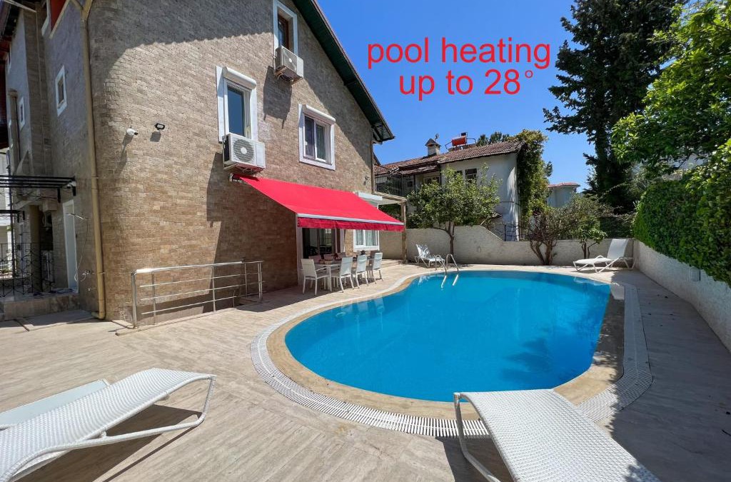 Kemer House | Large House Top Location (only 100m to the beach)