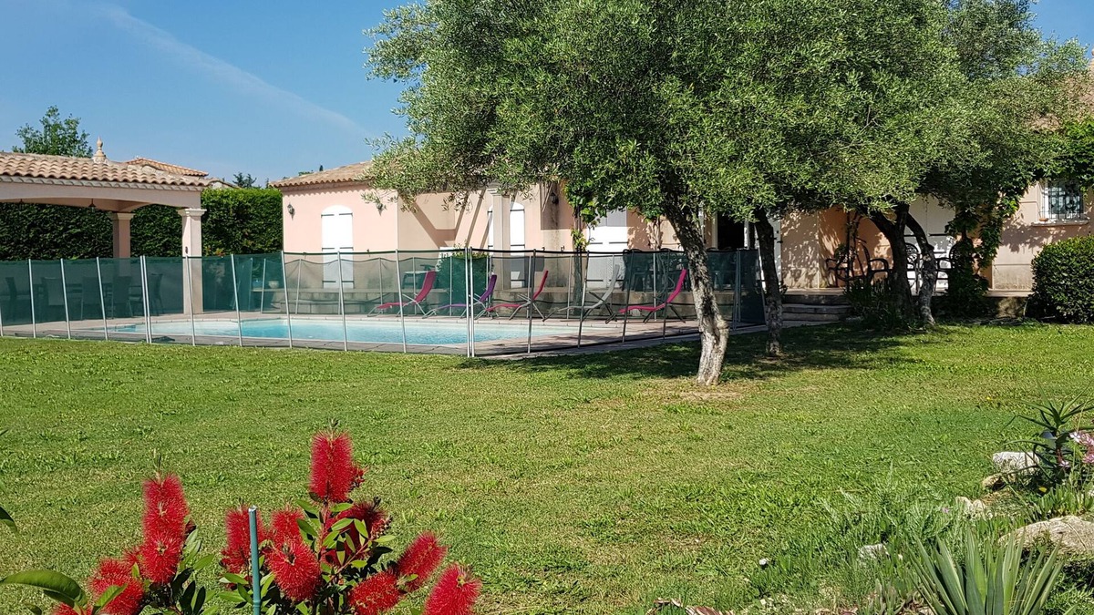 Boisseron House | Large house with trees